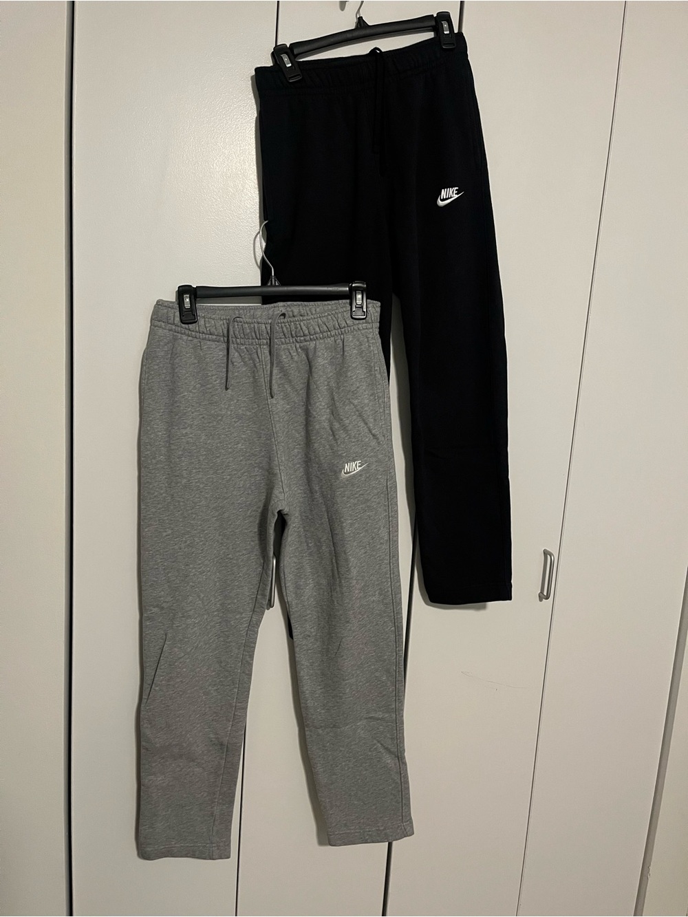 Nike Black & Gray Men's Sweatpants 2-Pack